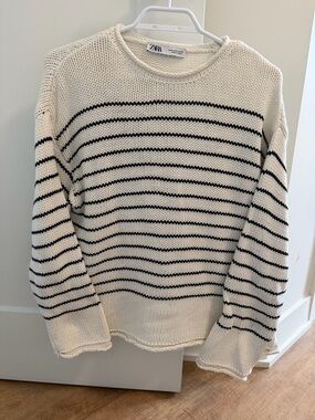 ZARA Cream Knit Sweater With Stripes